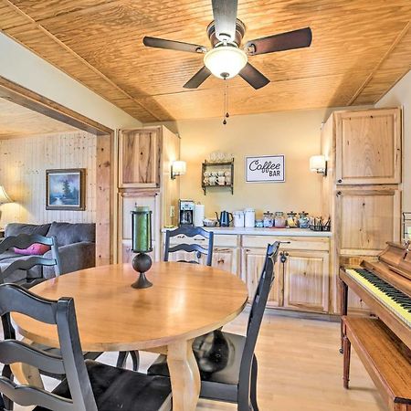 Best Location - Maggie Valley Cabin With Hot Tub! Экстерьер фото